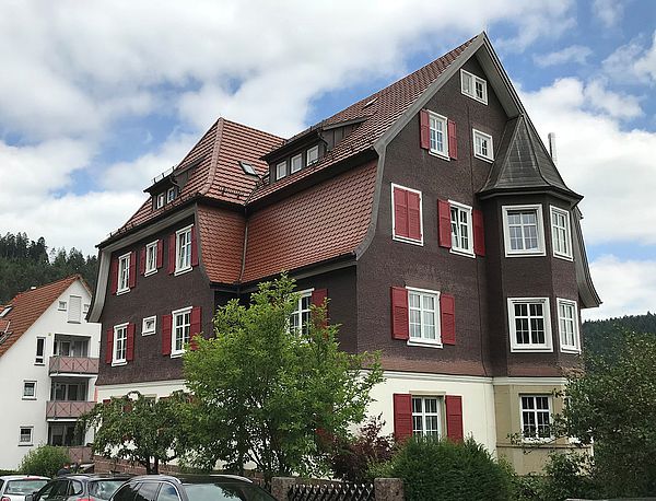 Domicil Real Estate Group Kauft Solitude Portfolio Von Lc Liegenschaft Consulting Im Stuttgarter Raum